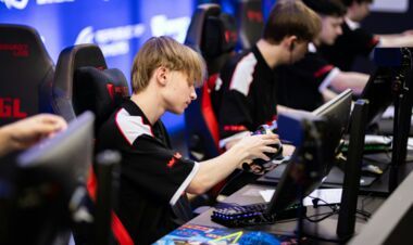 Українці вилетіли з EPL. Команда програла ексгравцям NAVI Junior