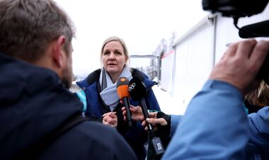 Тренер збірної України закликав Кірсті Ковентрі подати у відставку