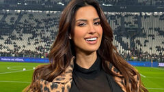 ВІДЕО. Гаряче. Зіркова футбольна журналістка знялася без білизни