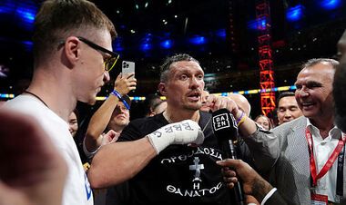 Колишній чемпіон: «Усик рухається, як легковаговик, а його удари – вода»