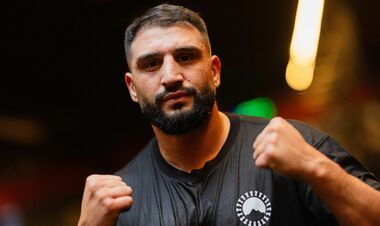 Чемпіон світу наїхав на Усика. Його цікавлять тільки гроші