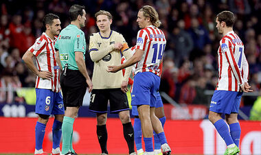 Капитан Барселоны разнес арбитра после фиаско с Атлетико: «Скандал...»