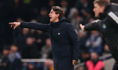 И ломаного Франка не стоит. И ты, Тоттенхэм…