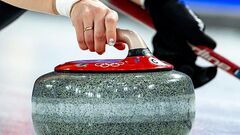 Финалисты уже не те. Стартовал женский турнир по керлингу на Олимпиаде-2026