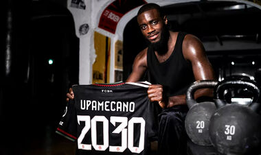 ОФІЦІЙНО. Баварія підписала контракт з одним з найдорожчих захисників світу