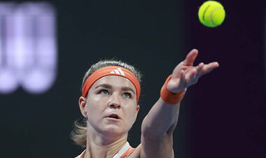 Мухова здолала Саккарі у трьох сетах і пробилася до фіналу турніру в Досі