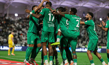 П'ять голів Аль-Ахлі, перемоги Аль-Хіляля та Аль-Іттіхада