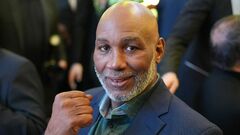 Леннокс Льюис назвал двух боксеров, которые превзошли его, Усика и Кличко