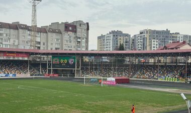 ФОТО. Это точно футбольное поле? Как выглядит стадион в Тернополе