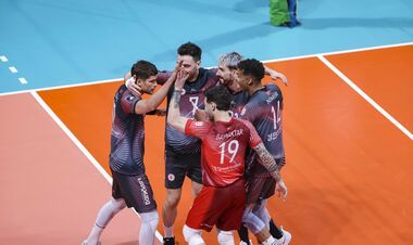 Чемпіон Туреччини став першим півфіналістом Ліги чемпіонів