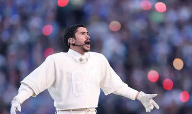 ФОТО. Мерч Bad Bunny після Супербоула побив рекорди продажів