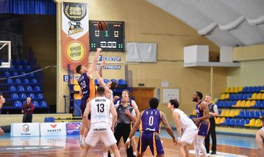 Суперліга. Важка перемога Соколів, Мавпи перервали серію поразок