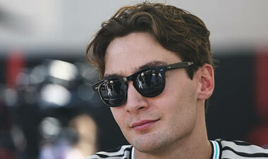 РАССЕЛЛ: «Невозможно угодить всем. Поэтому Ферстаппен может ехать на...»