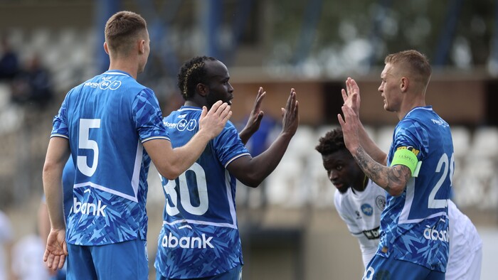 Шалений матч на зборах. Динамо перестріляло Зімбру, пропустивши три голи