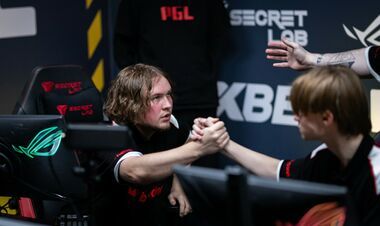 Победа B8 над североамериканцами Wildcard