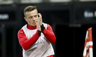 АЗ сыграет первый матч против Шахтера без своего капитана