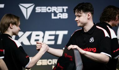 B8 – FUT. PGL Bucharest 2026. Смотреть онлайн. LIVE трансляция