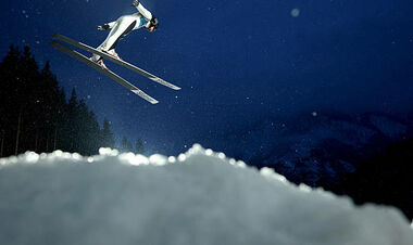 ОИ-2026. Прыжки с трамплина. Марусяк и Калиниченко. Смотреть онлайн LIVE