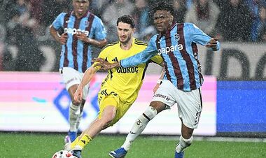 Трабзонспор з Батаговим у гарячому матчі програв Фенербахче