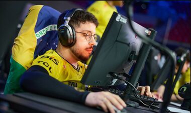 «У мене аж шию звело від напруги»: KSCERATO про перемогу над NAVI