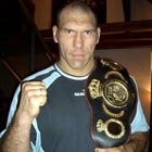 Валуев грозит Руису нокаутом