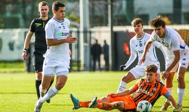 Где смотреть онлайн матч чемпионата Украины Шахтер U-19 – Динамо U-19