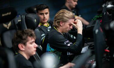 Повна катастрофа: NAVI ганебно вилетіли з BLAST Open Porto