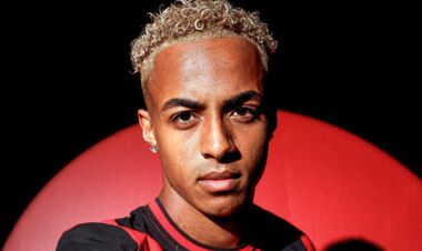 ОФИЦИАЛЬНО. Милан арендовал Хатчинсона у Ноттингем Форест