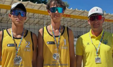 Українські пляжники зазнали першої поразки на чемпіонаті Європи U20