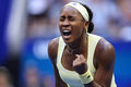 Гауфф выиграла девятый матч подряд и пробилась в 1/8 финала US Open 2026