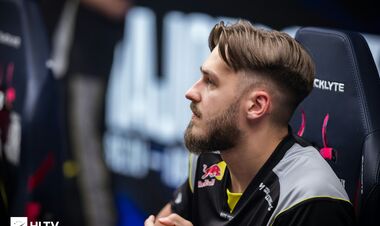 Бывшие игроки отказывают NAVI. Украинский клуб мог провалить три оффера