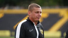 Тренера, который должен возглавить сборную Украины, проверяют из-за днр