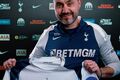 Новость для Мудрика. Тоттенхэм определил, кто будет дальше тренировать клуб