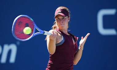 Скляр вийшла до 1/16 фіналу юніорського US Open. Бєлінська програла матч R1