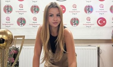 У Туреччині чоловічий клуб очолила 22-річна дівчина