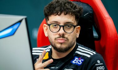 Уникальный подарок для KSCERATO: фанаты воспроизвели его клатч 1v4