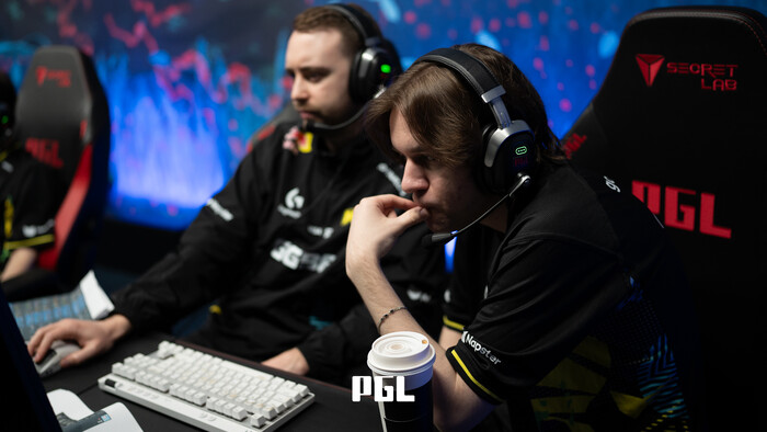 NAVI по Dota 2 успешно прошли квалификацию на BLAST Slam IX