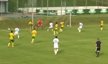 ВИДЕО. Автогол Жилины. Динамо вышло вперед в конце 1-го тайма