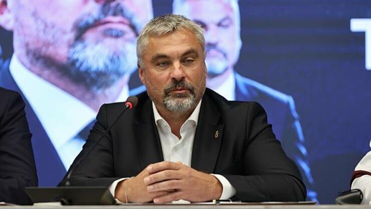 ОФІЦІЙНО. Маліновський та Батагов отримали нового тренера в Трабзонспорі