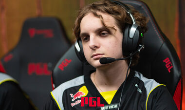 NAVI – Hokori. Прогноз і анонс на матч Wallachia Season 9 з Dota 2