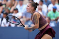 Олейникова вышла в 1/8 финала турнира WTA 500 в Сингапуре