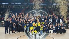Фенербахче впевнено переміг Бешикташ у Суперкубку Туреччини