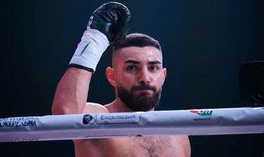Украинский боксер одолел титулованного соперника и стал чемпионом Европы!