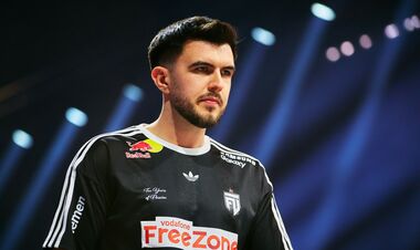 «Одно из самых трудных решений»: тренер FUT о переводе cmtry в запас