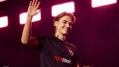 Один чех закрыл россиян. MOUZ завоевала место в гранд-финале EPL по CS2