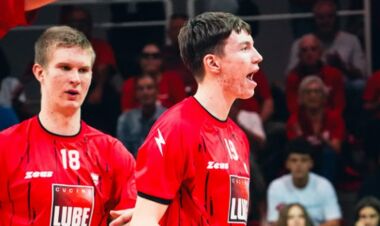 Тонконог та віце-чемпіон Італії з камбеком перемогли японський гранд