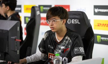 Профессионального игрока из Dota 2 арестовали прямо во время тренировки