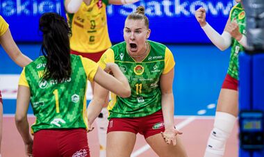 Зірка чемпіонату Польщі травмувалася та залишила майданчик на ношах