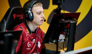 G2 за крок від вильоту з PGL Masters: команда українця програла Aurora