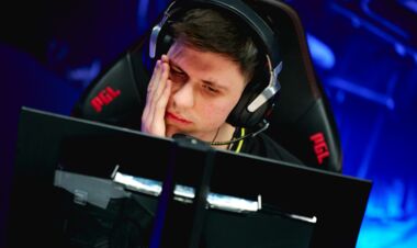 Провал в матче с Vitality: NAVI усложнили себе выход в плей-офф